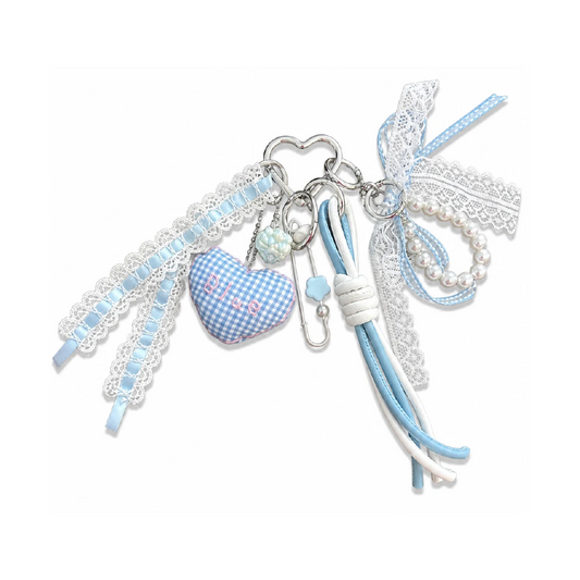 🎀 Baby Blue Drop – Heart Bag Charm