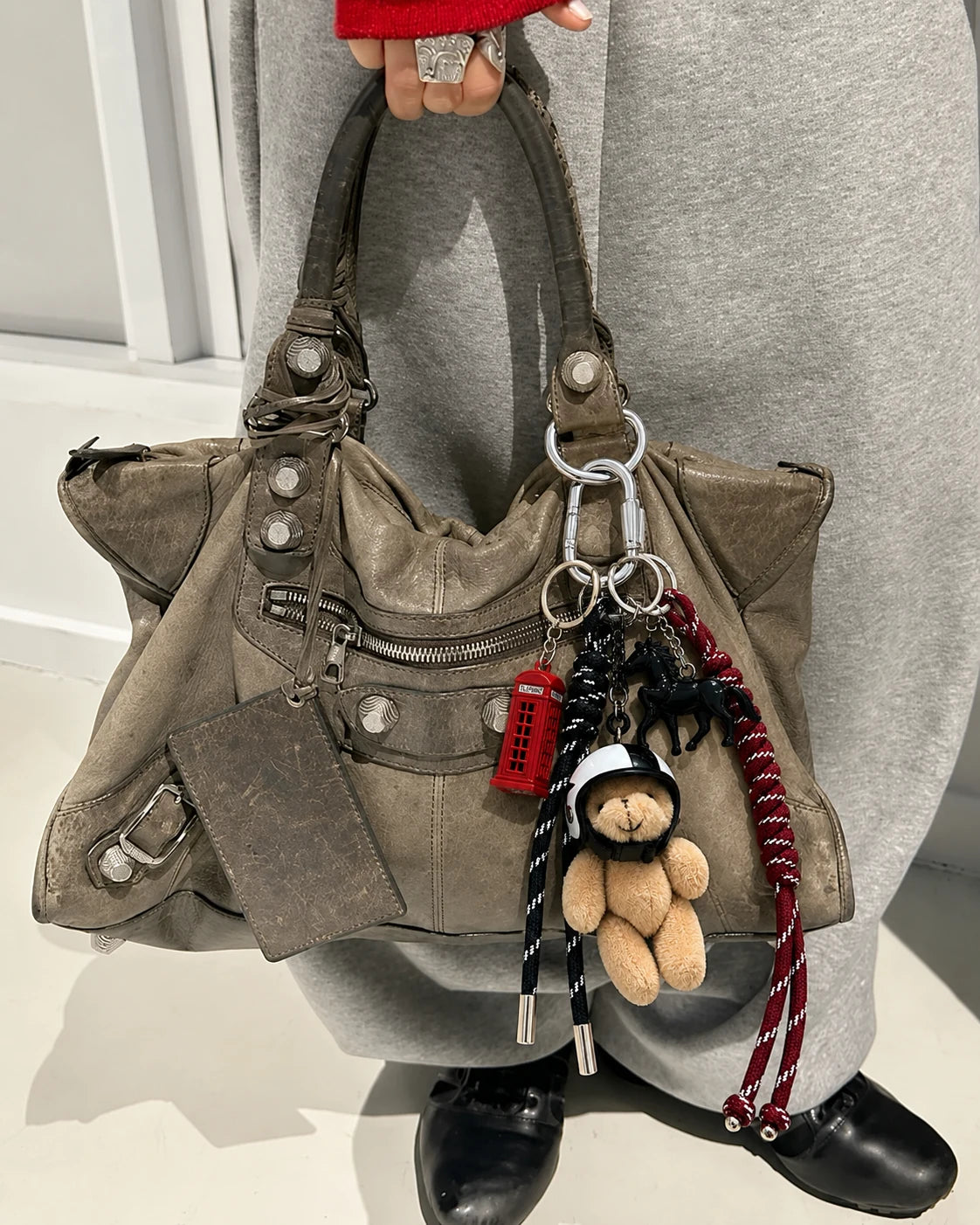 🇬🇧 London Calling Drop – Teddy Bag Charm