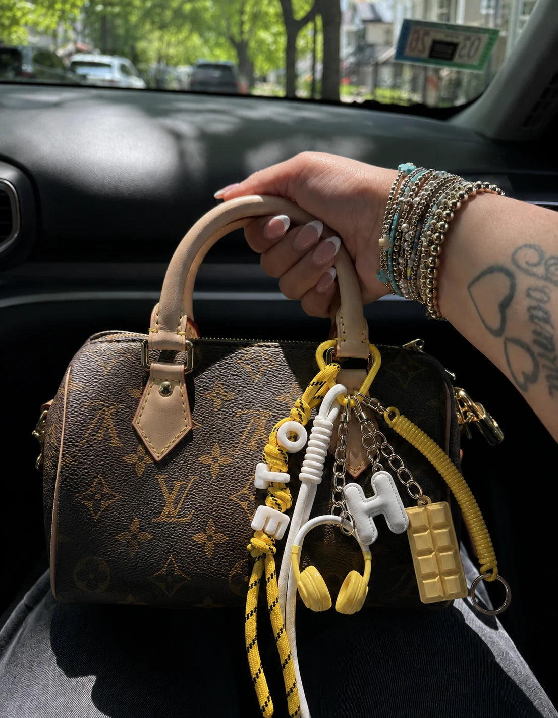 🧈 Butter Yellow Drop – Headphones Bag Charm