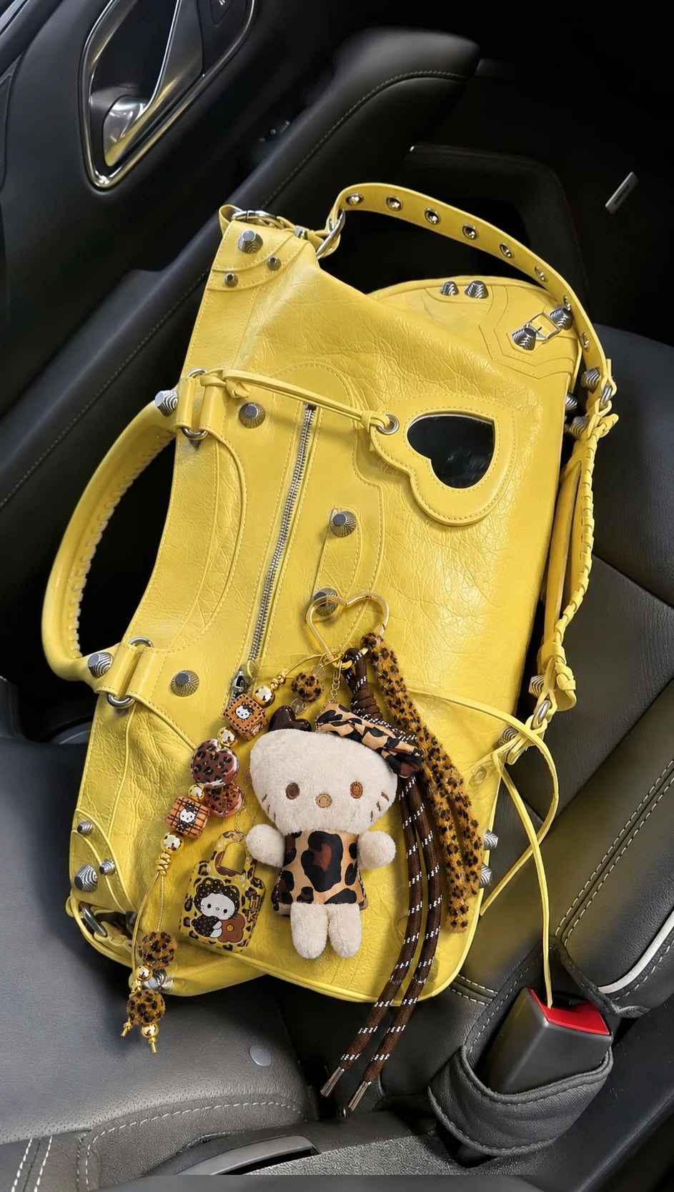 🤎Wild Cocoa Drop – Kitty Bag Charm