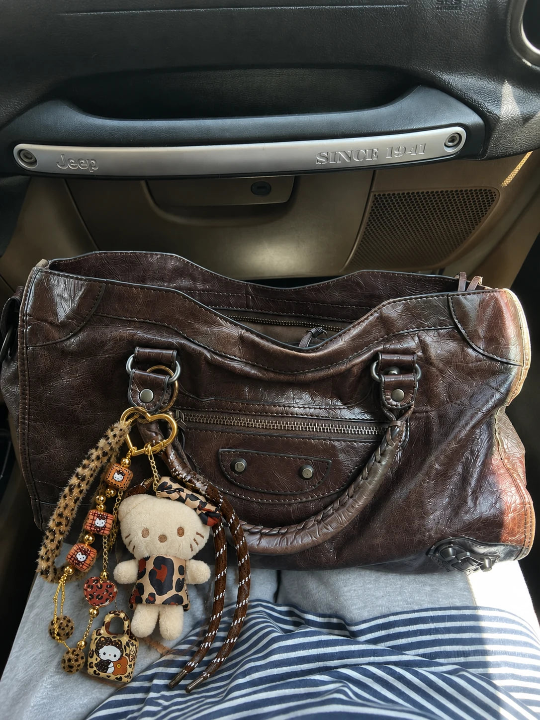🤎Wild Cocoa Drop – Kitty Bag Charm
