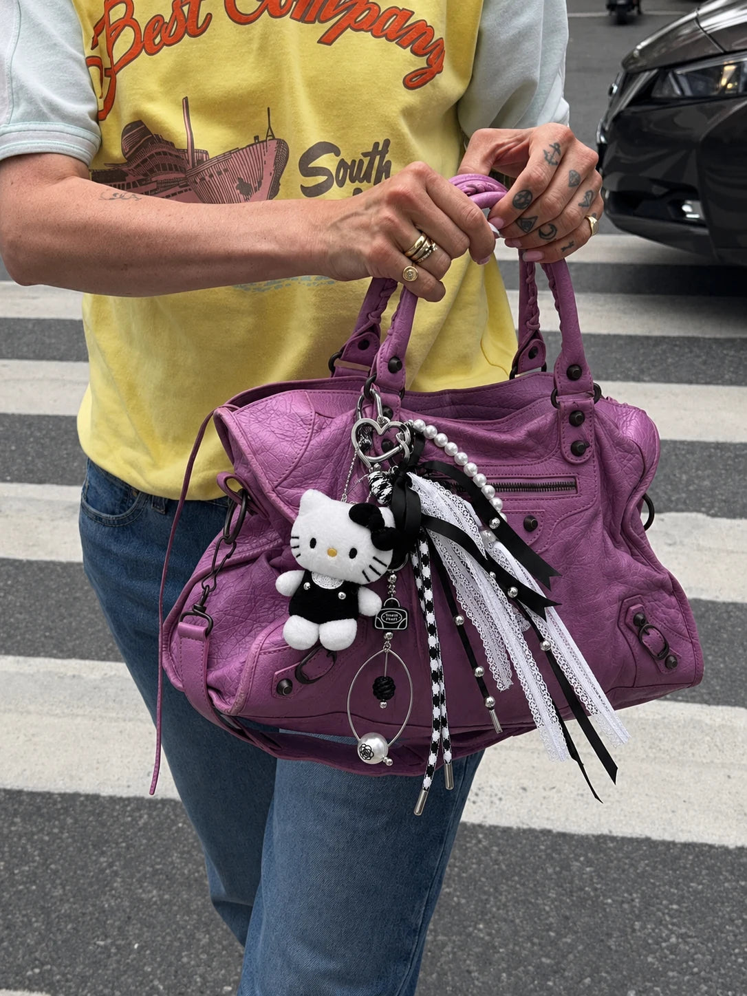 🖤 Soft Goth Drop – Kitty Bag Charm