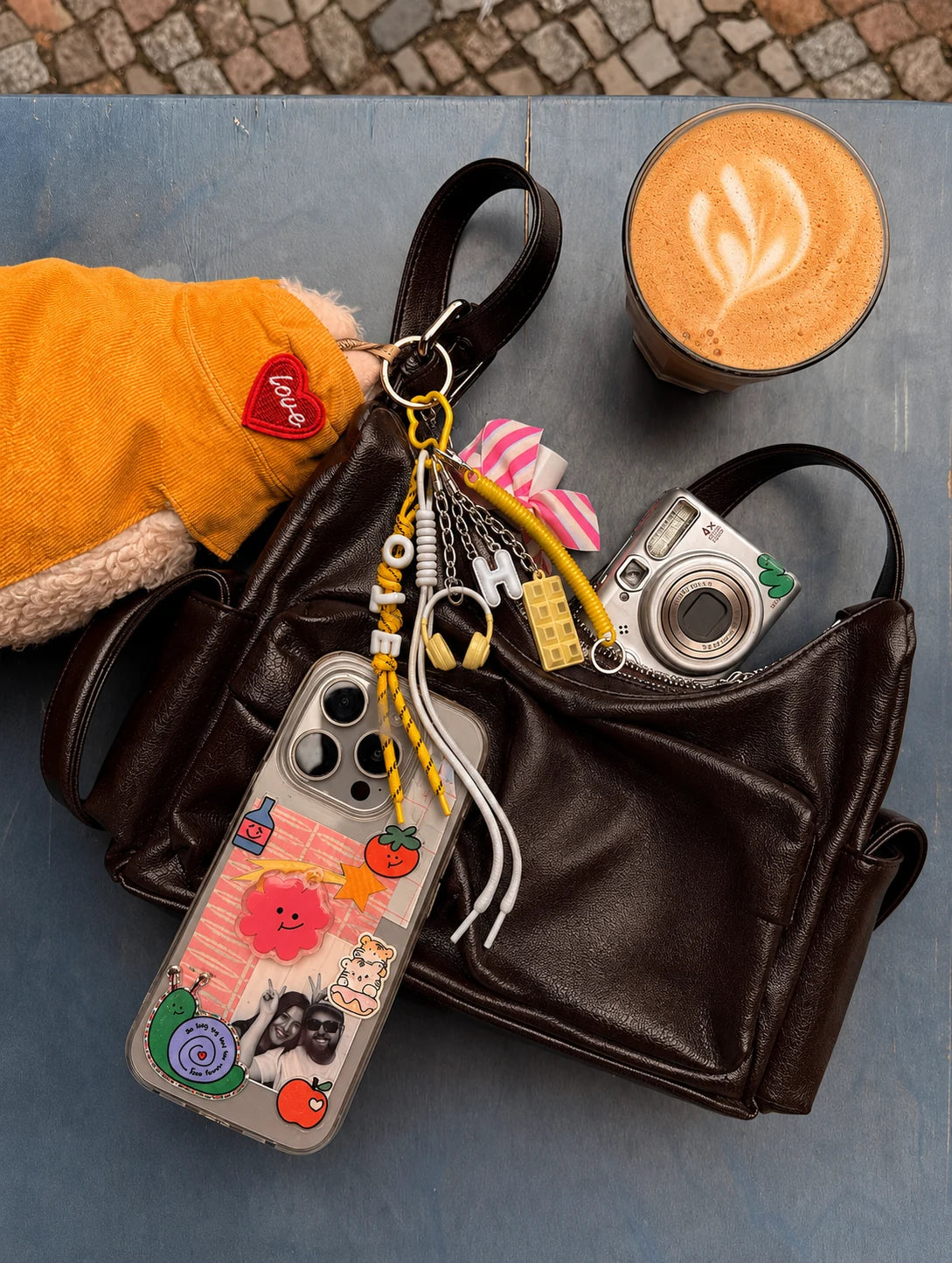 🧈 Butter Yellow Drop – Headphones Bag Charm