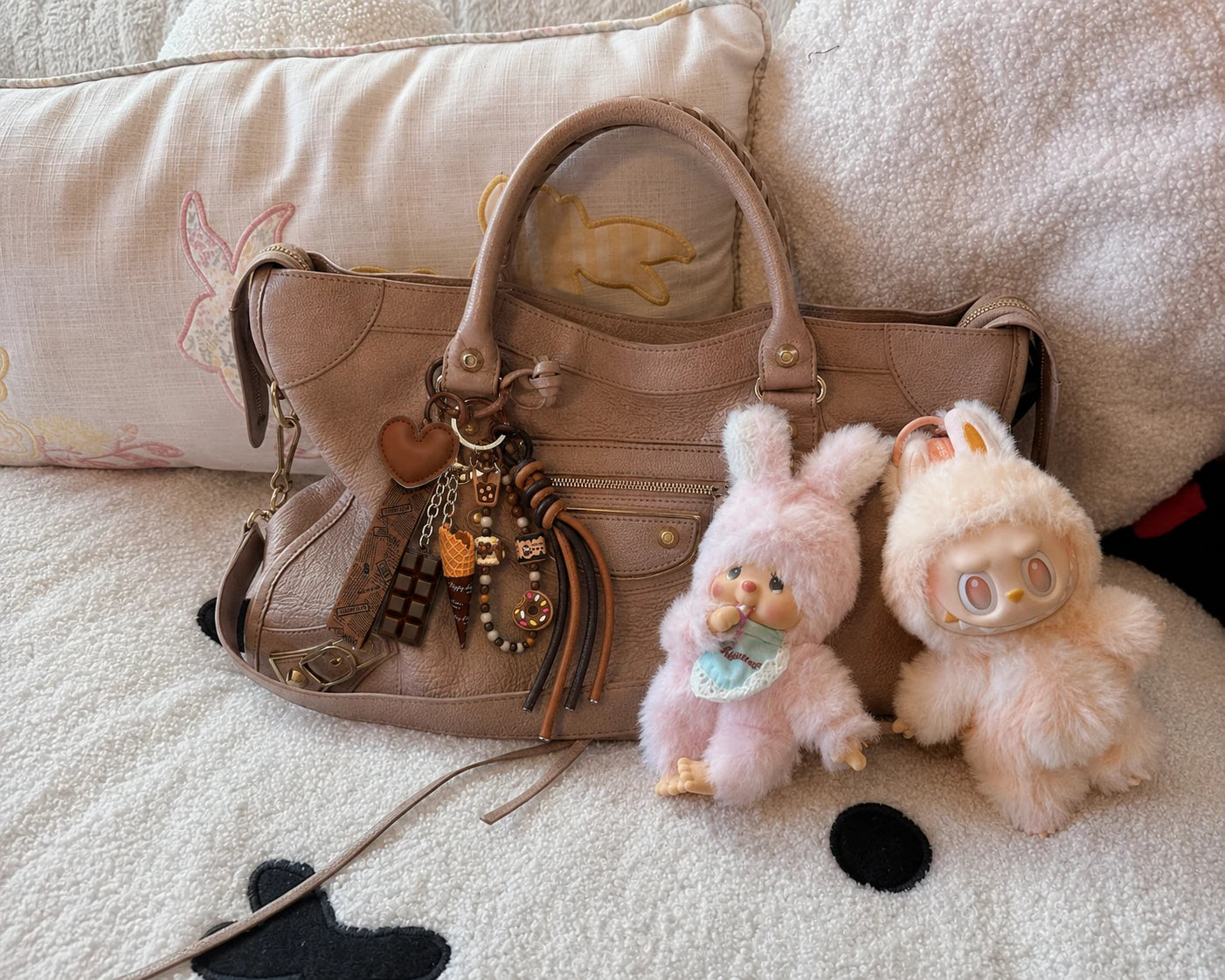 🍰 Dessert Date Drop – Chocolate Bag Charm