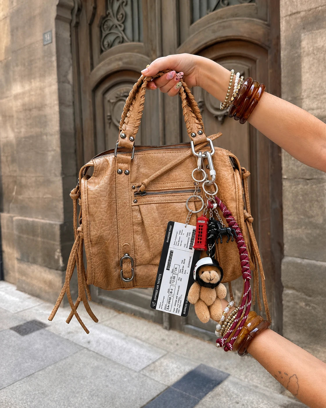 🇬🇧 London Calling Drop – Teddy Bag Charm